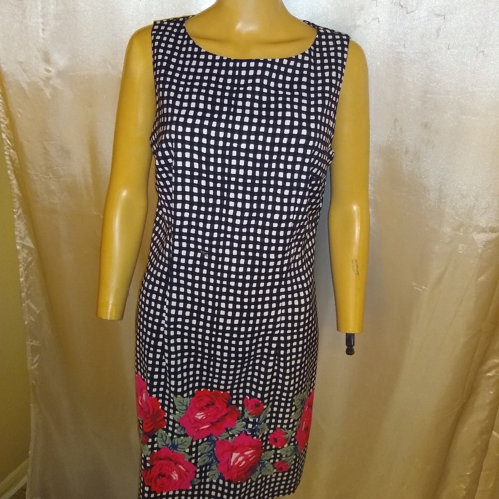 Women's Summer Dress Size 14 EUC